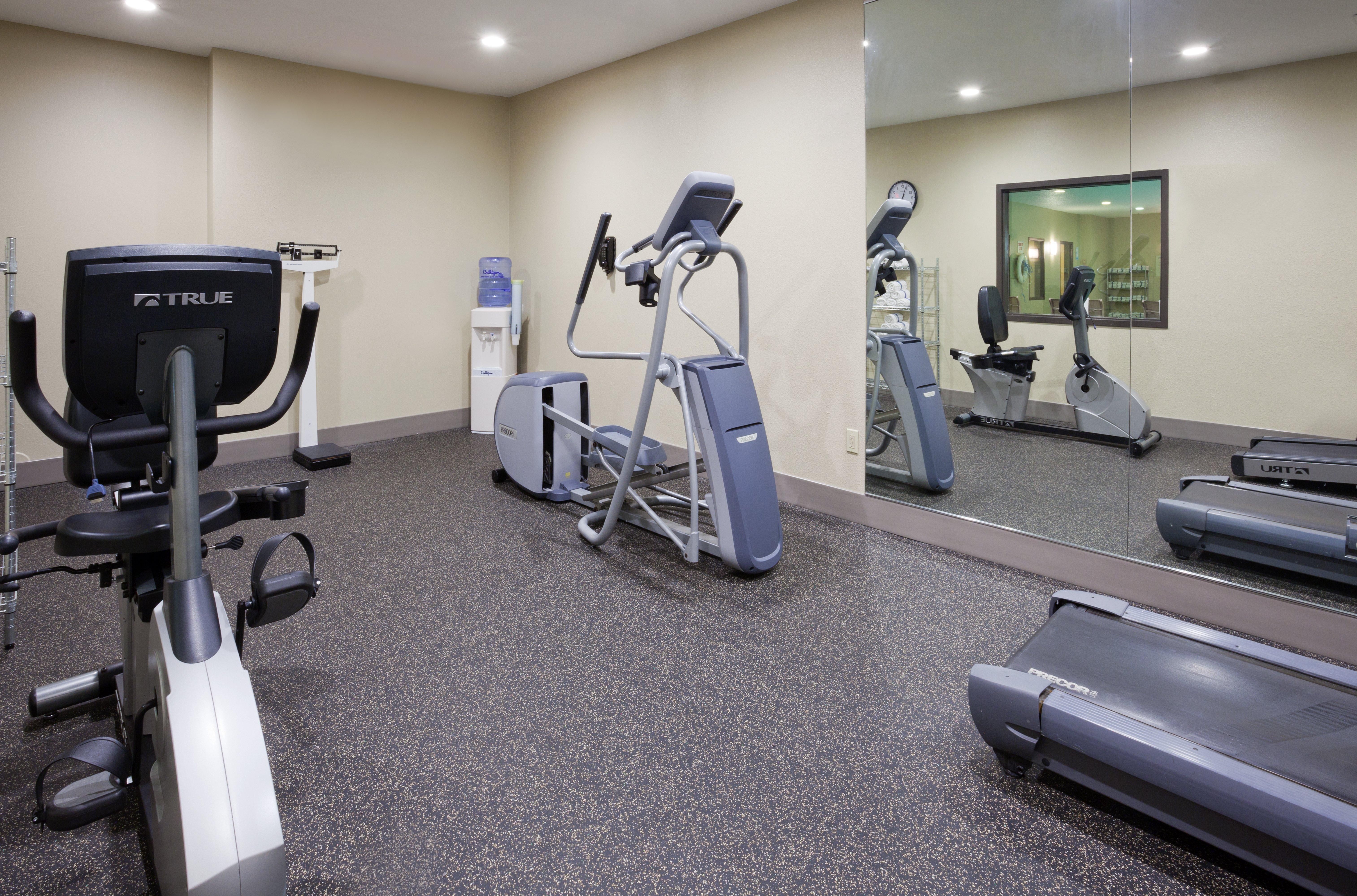 Holiday Inn Express Hotel & Suites St. Paul - Woodbury By Ihg Exterior photo