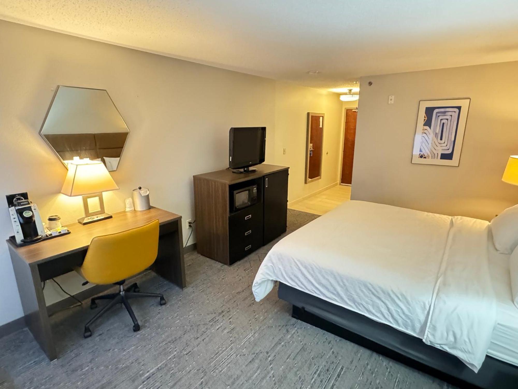 Holiday Inn Express Hotel & Suites St. Paul - Woodbury By Ihg Exterior photo